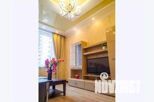 2-к квартира, посуточно, 70м2, 3/18 этаж