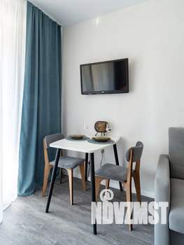 Студия квартира, посуточно, 23м2, 2/13 этаж