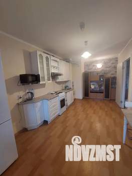 1-к квартира, посуточно, 39м2, 17/26 этаж