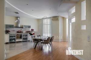 3-к квартира, на длительный срок, 151м2, 4/7 этаж