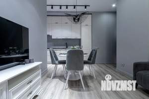 1-к квартира, посуточно, 57м2, 4/6 этаж