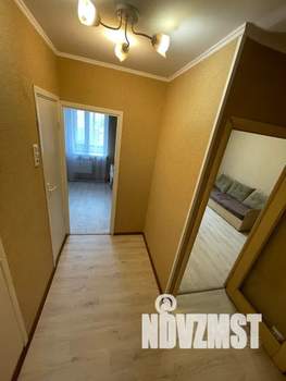 1-к квартира, посуточно, 40м2, 4/9 этаж