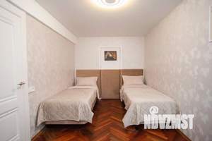 2-к квартира, посуточно, 46м2, 1/1 этаж