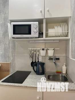 Студия квартира, посуточно, 12м2, 1/5 этаж