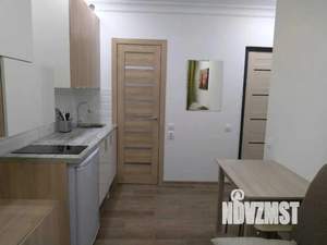 Студия квартира, посуточно, 14м2, 1/6 этаж