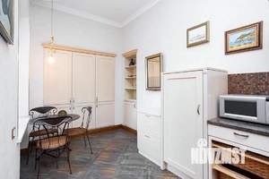 3-к квартира, на длительный срок, 150м2, 3/5 этаж