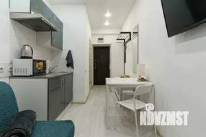 Студия квартира, посуточно, 12м2, 1/4 этаж