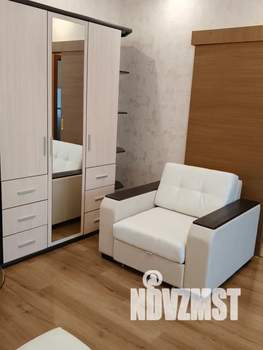 1-к квартира, посуточно, 44м2, 6/7 этаж