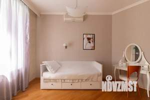 4-к квартира, посуточно, 125м2, 3/5 этаж