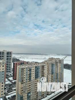 Студия квартира, посуточно, 23м2, 24/24 этаж