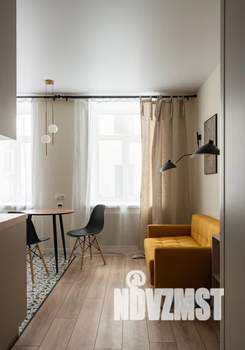 Студия квартира, посуточно, 45м2, 1/4 этаж