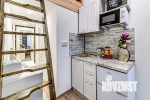 Студия квартира, посуточно, 16м2, 2/6 этаж
