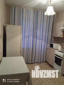 1-к квартира, посуточно, 38м2, 5/10 этаж