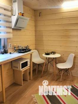 Студия квартира, посуточно, 14м2, 1/1 этаж