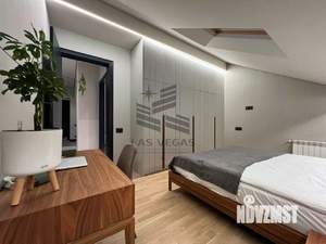 3-к квартира, на длительный срок, 130м2, 34/34 этаж