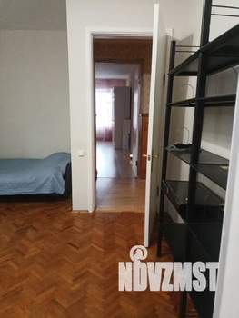 2-к квартира, посуточно, 70м2, 4/4 этаж