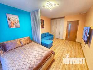 1-к квартира, посуточно, 42м2, 1/25 этаж