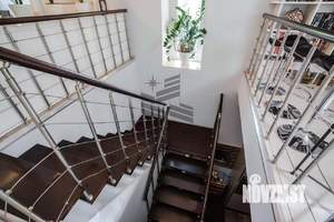 4-к квартира, на длительный срок, 180м2, 2/2 этаж