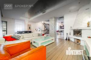 3-к квартира, на длительный срок, 180м2, 2/4 этаж