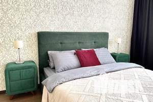 1-к квартира, посуточно, 33м2, 20/27 этаж