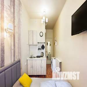 Студия квартира, посуточно, 14м2, 2/5 этаж