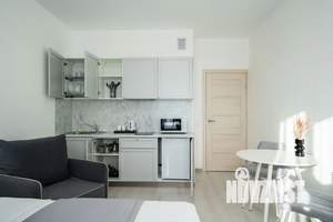 Студия квартира, посуточно, 28м2, 19/25 этаж