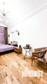 2-к квартира, на длительный срок, 70м2, 1/5 этаж