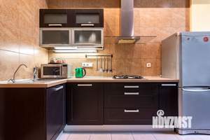 1-к квартира, на длительный срок, 65м2, 5/5 этаж