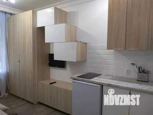 Студия квартира, посуточно, 14м2, 1/6 этаж