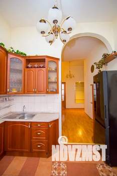 1-к квартира, посуточно, 55м2, 3/5 этаж