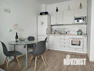 1-к квартира, посуточно, 35м2, 18/18 этаж