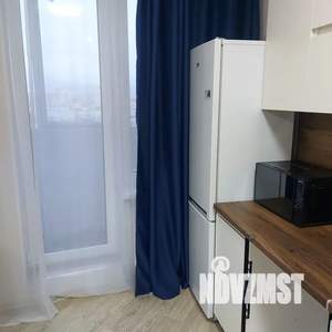 Студия квартира, посуточно, 30м2, 14/22 этаж