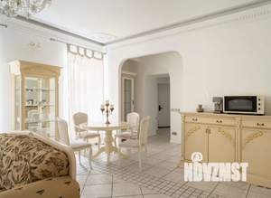 2-к квартира, посуточно, 95м2, 1/4 этаж