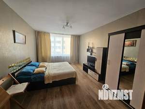 1-к квартира, посуточно, 40м2, 4/6 этаж