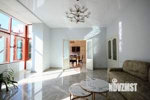 3-к квартира, на длительный срок, 144м2, 3/6 этаж