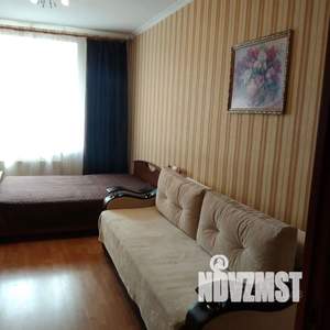 1-к квартира, посуточно, 42м2, 15/21 этаж
