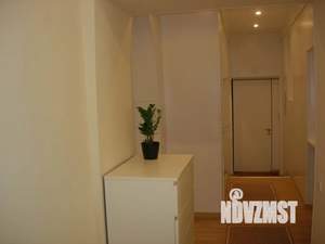 Студия квартира, посуточно, 43м2, 2/5 этаж