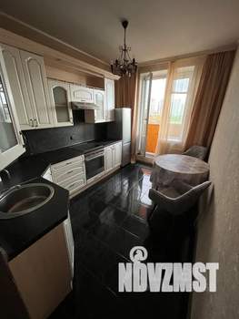 1-к квартира, посуточно, 40м2, 8/15 этаж