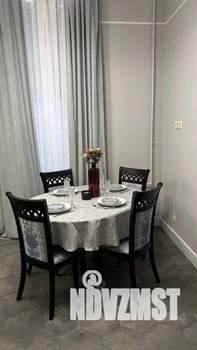 2-к квартира, посуточно, 61м2, 1/1 этаж