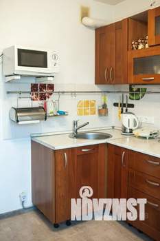 1-к квартира, посуточно, 40м2, 2/18 этаж