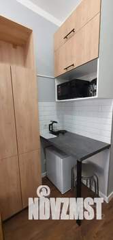 1-к квартира, посуточно, 10м2, 2/5 этаж
