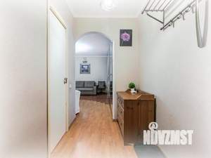 1-к квартира, посуточно, 37м2, 1/1 этаж