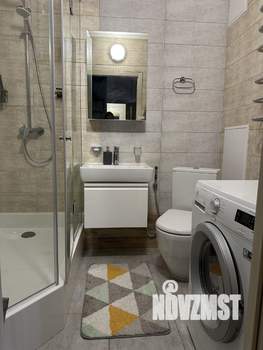 Студия квартира, посуточно, 35м2, 5/6 этаж