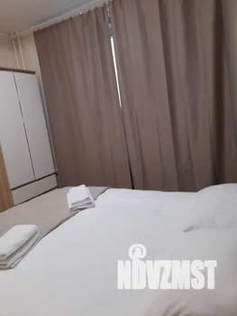 2-к квартира, посуточно, 34м2, 18/23 этаж
