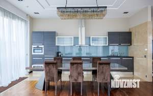 3-к квартира, на длительный срок, 147м2, 4/5 этаж