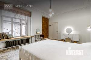 4-к квартира, на длительный срок, 130м2, 2/6 этаж