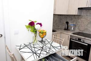 Студия квартира, посуточно, 23м2, 1/11 этаж