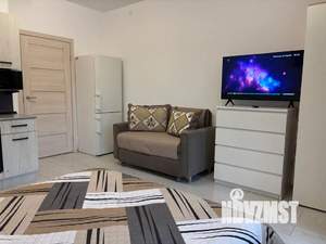 Студия квартира, посуточно, 27м2, 1/17 этаж