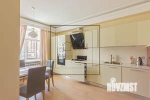 4-к квартира, на длительный срок, 128м2, 1/3 этаж