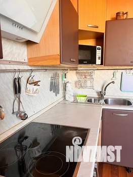 1-к квартира, посуточно, 40м2, 10/10 этаж